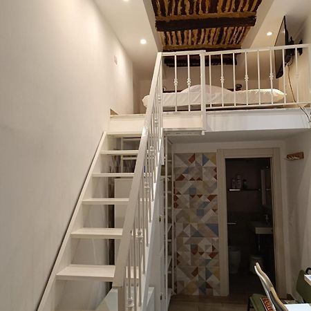 Apartamento Wonders House Nápoles Exterior foto